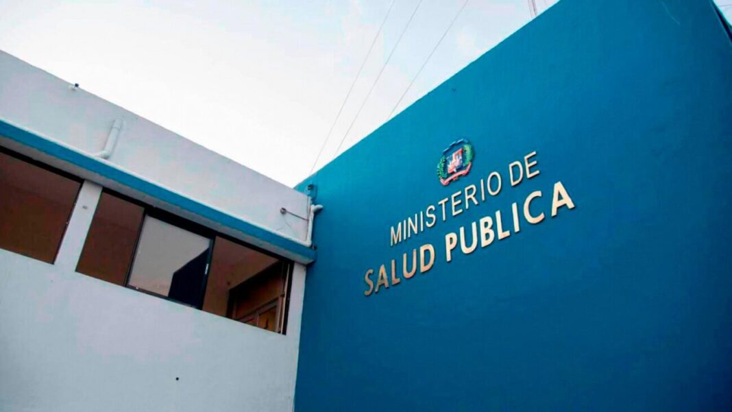 Salud Pública clausura centro médico vinculado a doctor acusado de abuso en SFM
