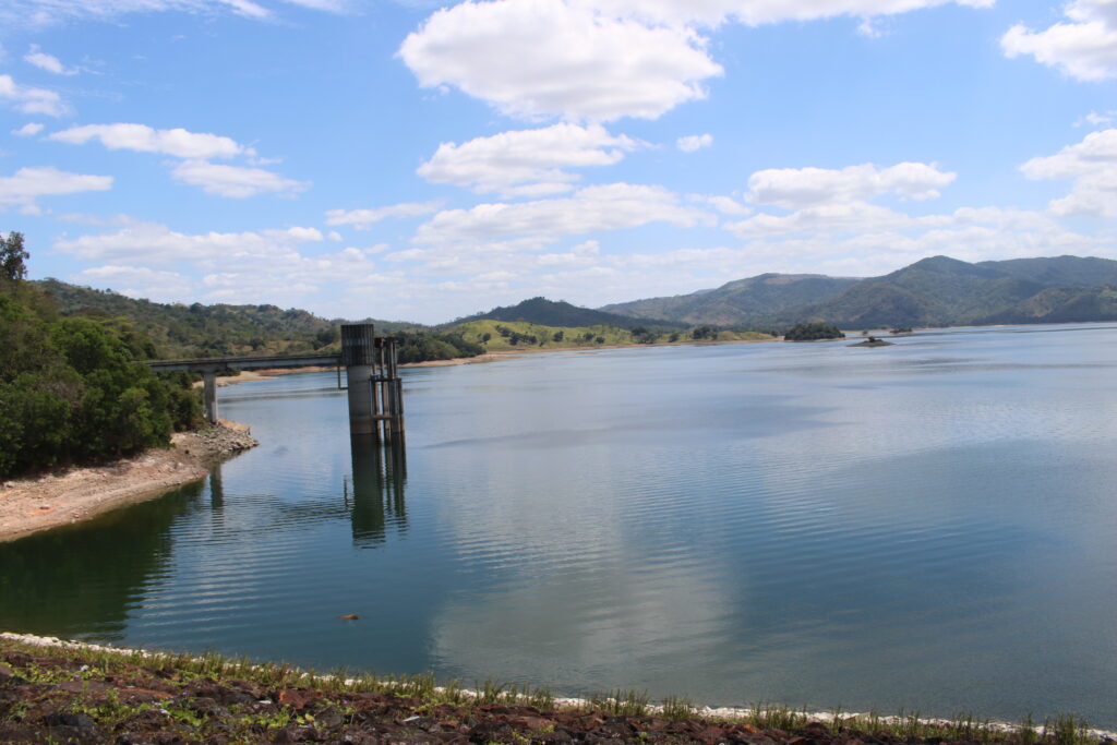TE LO EXPLICO revela resultados de estudios científicos realizados al agua de la presa de Hatillo