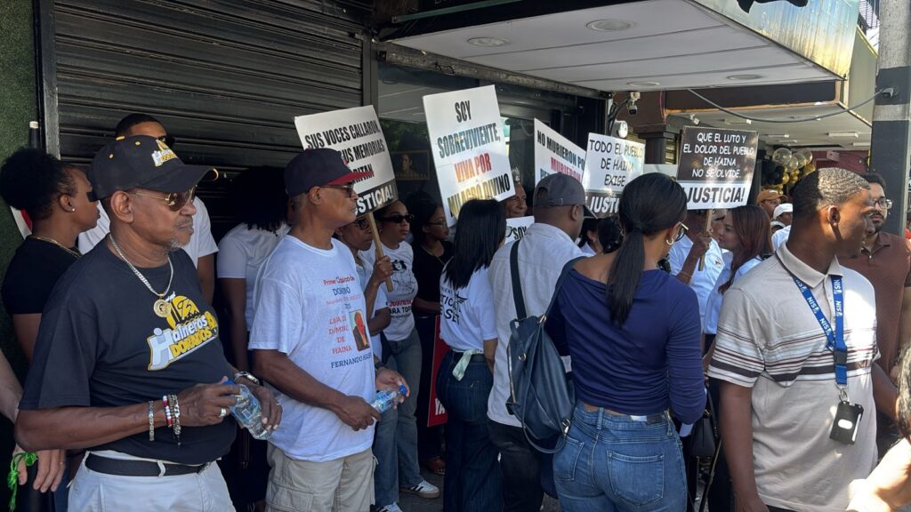 Movimiento Justicia Jet Set marcha en Haina para exigir justicia por víctimas del Jet Set