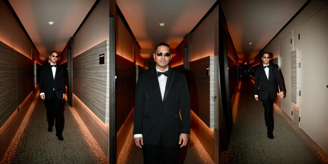 Santiago Matías impone elegancia con traje Dior en Premios Lo Nuestro