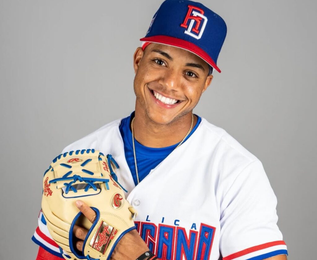 Jeremy Peña sufre fractura en un dedo y se perderá al menos la primera ronda del Clásico Mundial