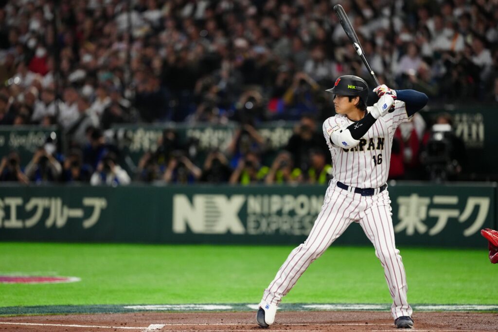 Shohei Ohtani deslumbra con su poder en práctica de bateo antes del juego ante Venezuela