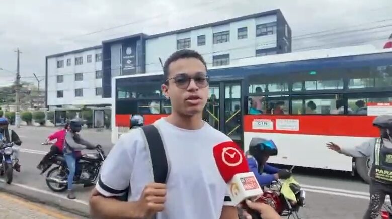 Ciudadanos favorecen propuesta del Minerd para limitar uso de dispositivos móviles durante clases