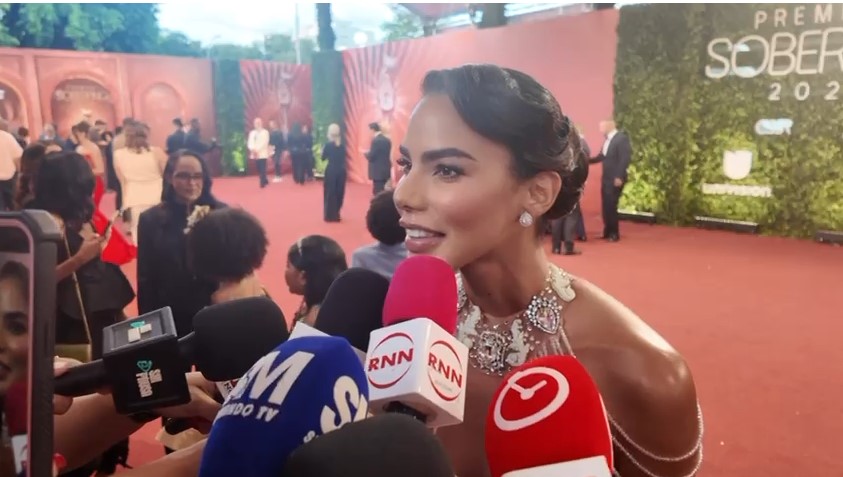 Jearmanda Ramos vive su primera experiencia en Premios Soberano y destaca el arte dominicano