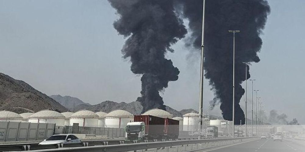 Emiratos dice haber interceptado 13 misiles y 27 drones en nuevo día de ataques de Irán