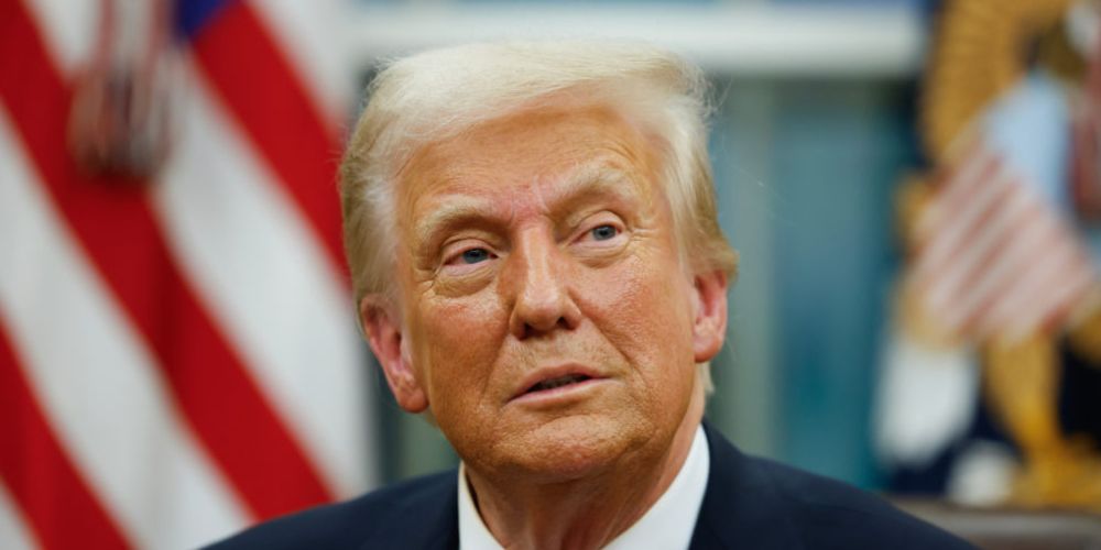 Trump instala una estatua de Cristóbal Colón en la Casa Blanca en su cruzada ‘antiwoke’