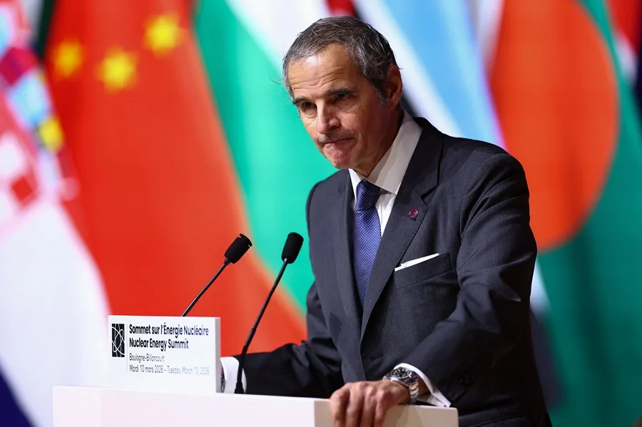 El OIEA alerta del impacto de un proyectil en una central nuclear en el sur de Irán