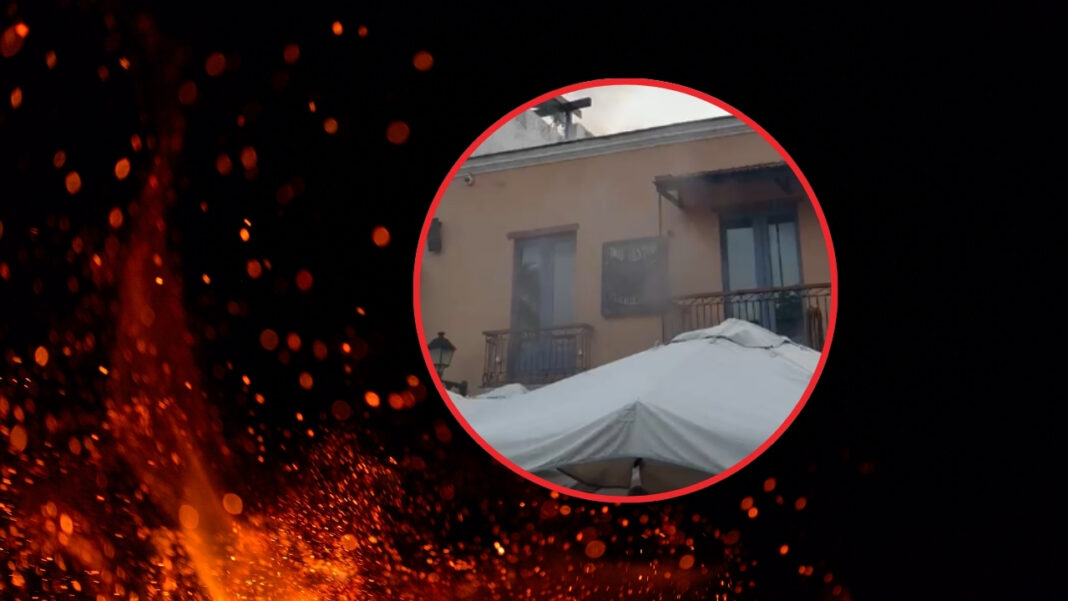 Incendio afecta restaurante en la Zona Colonial; empleados intentan sofocar las llamas