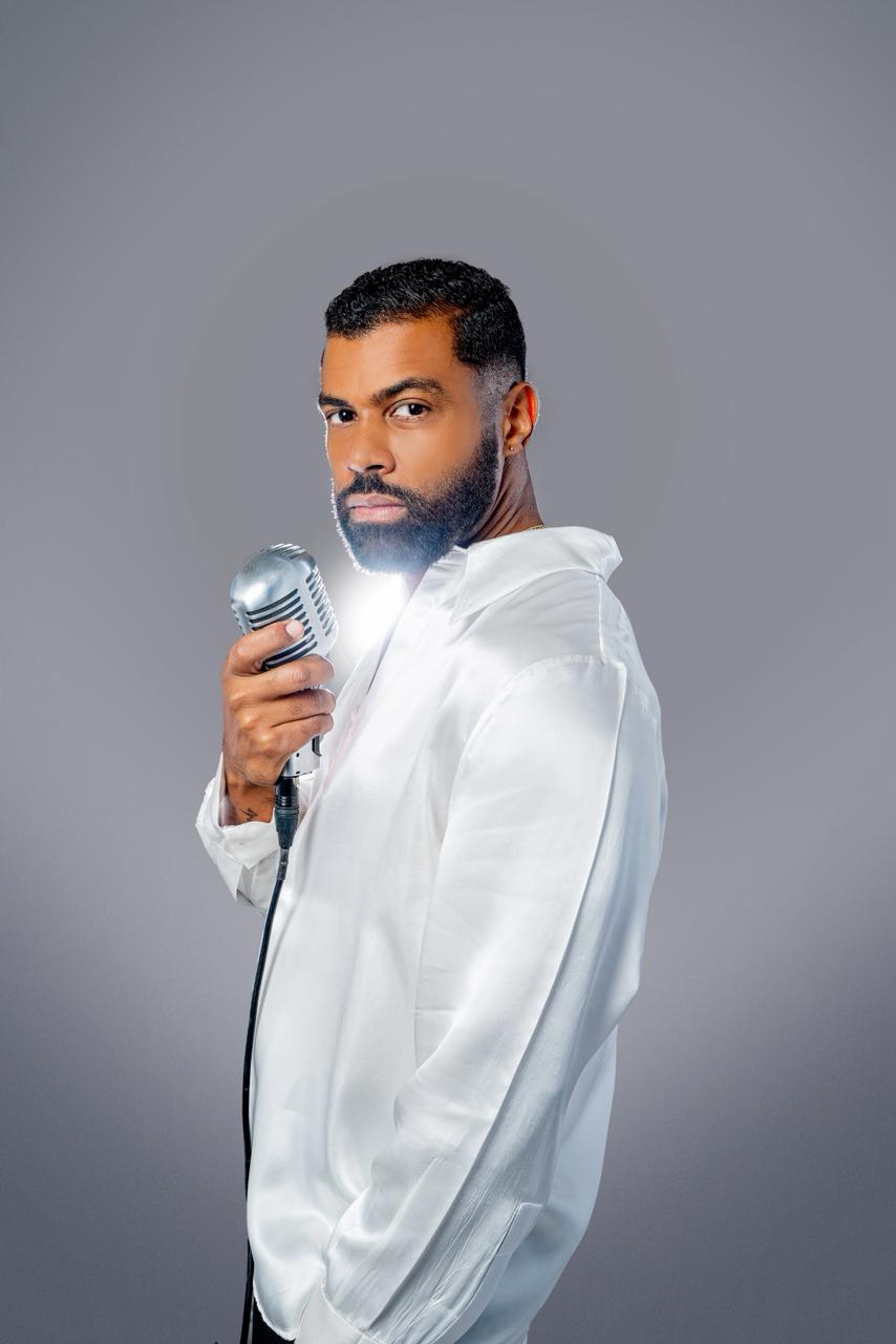 Cristian Allexis honra a las féminas con la canción “Esa Mujer”