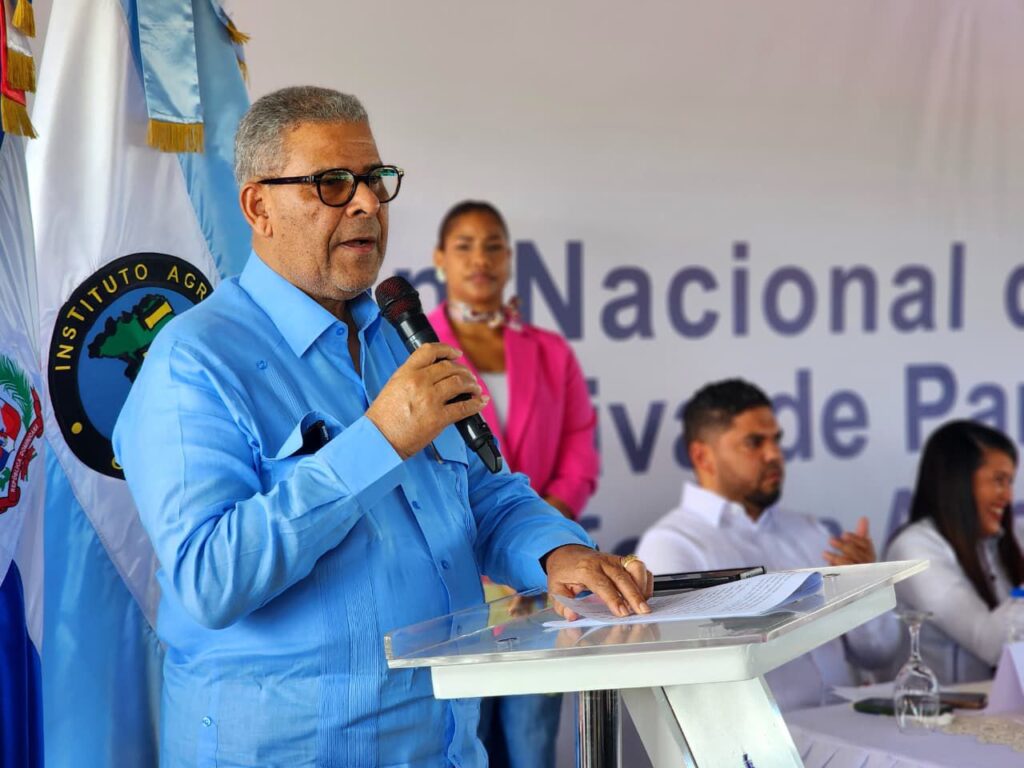 Gobierno lanza Plan de Titulación de asentamientos campesinos a través del IAD