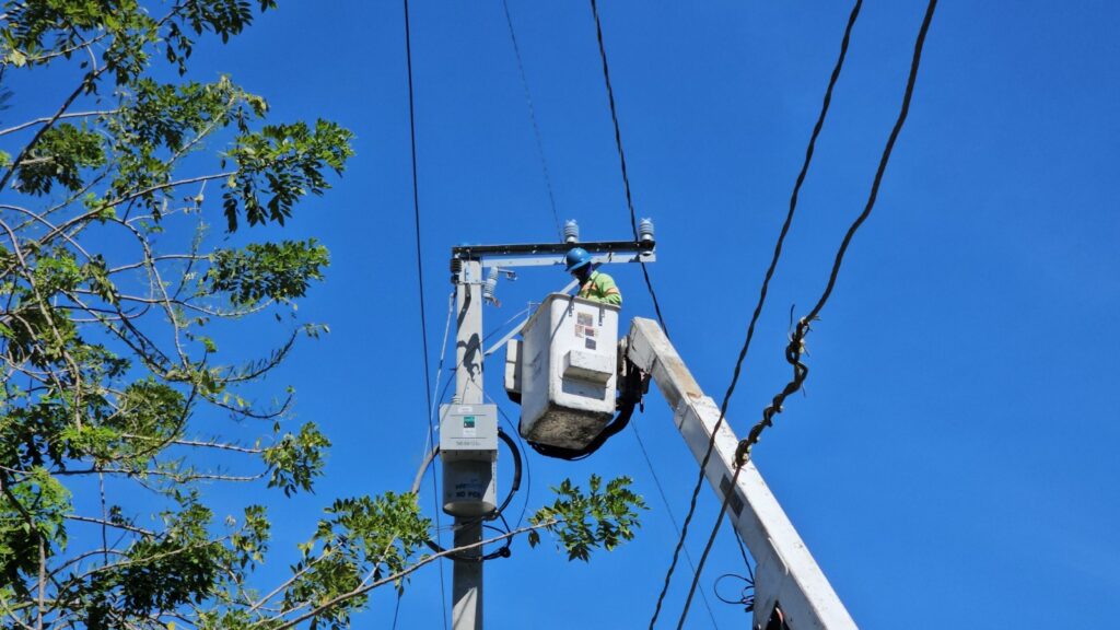 EDENORTE destaca alcance de trabajos eléctricos en San José de Conuco, Tenares; inversión supera los RD$3.6 millones