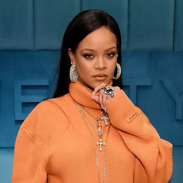 Arrestan a una mujer que tiroteó la casa de Rihanna con ella dentro