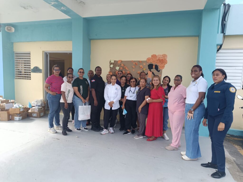 Fundación Adoradores del Reino realiza operativo médico en la Penitenciaría de Najayo Mujeres