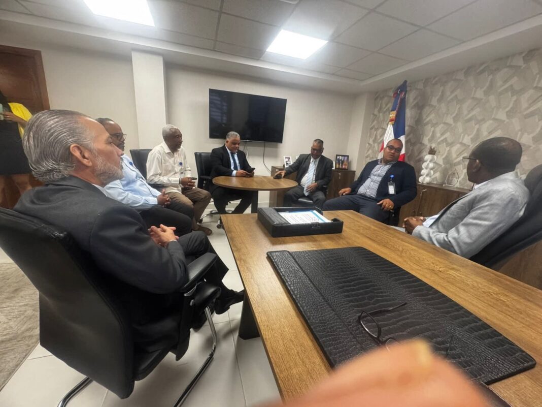 Avanzan gestiones para la titulación de terrenos en Sabana Yegua