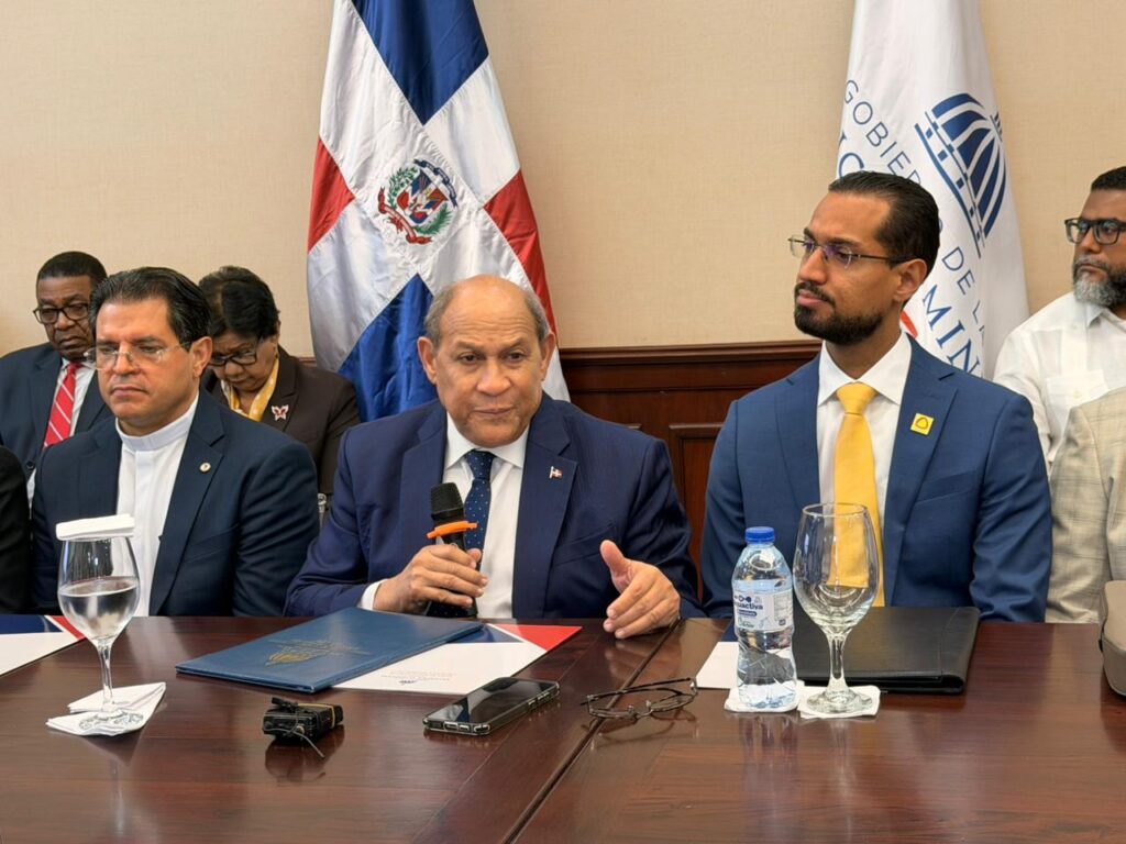 Rectores de universidades respaldan propuesta de transformación educativa impulsada por el MESCyT