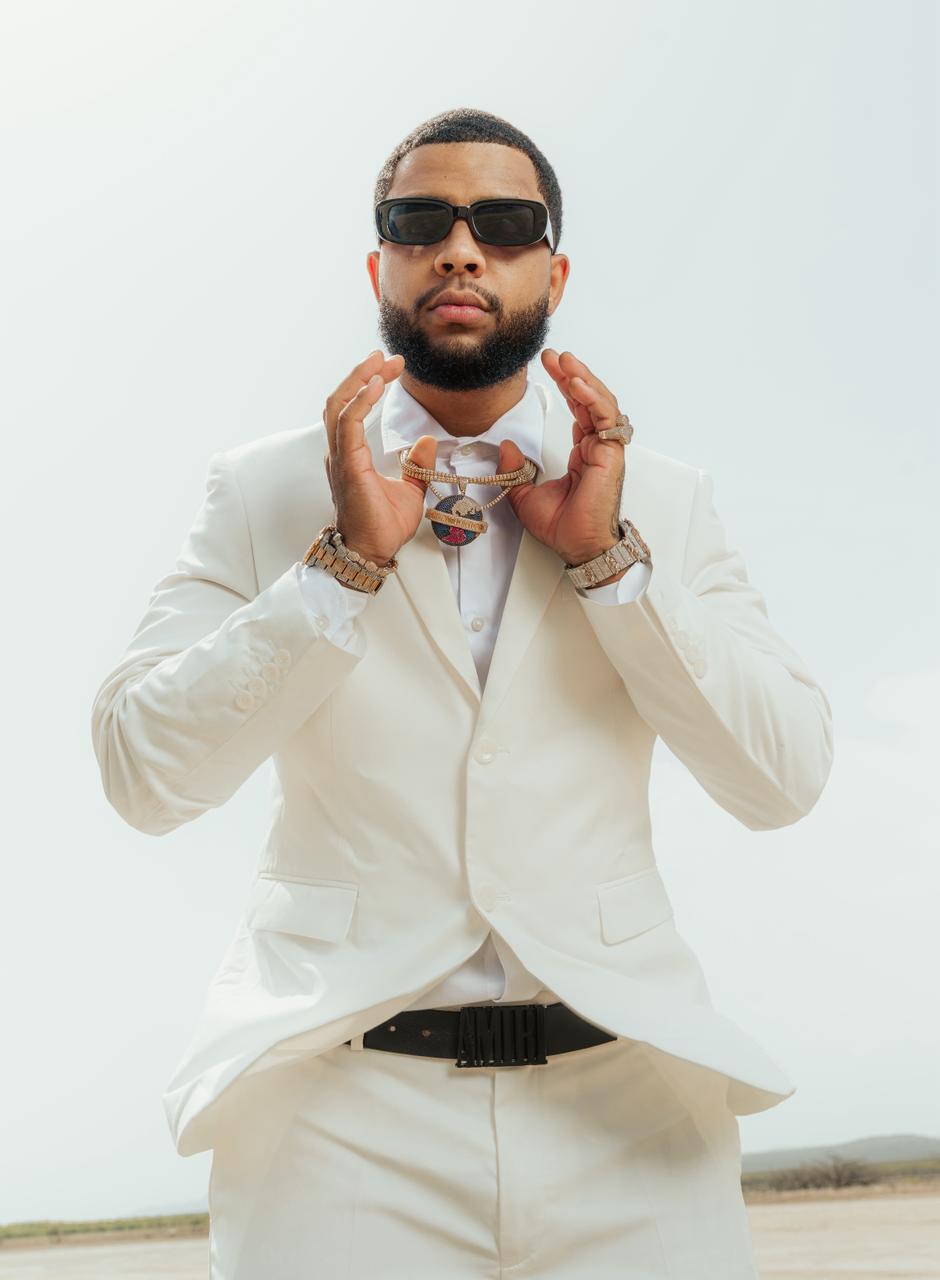 Jezzy ingresa a los charts de Billboard y acelera su expansión internacional