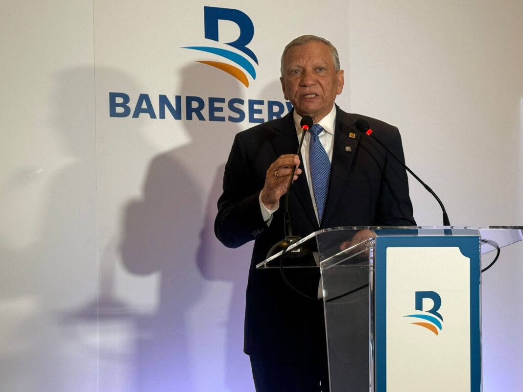 Leonardo Aguilera en inicio de Feria Inmobiliaria Banreservas: “Nuestro objetivo es que cada dominicano tenga su techo propio”