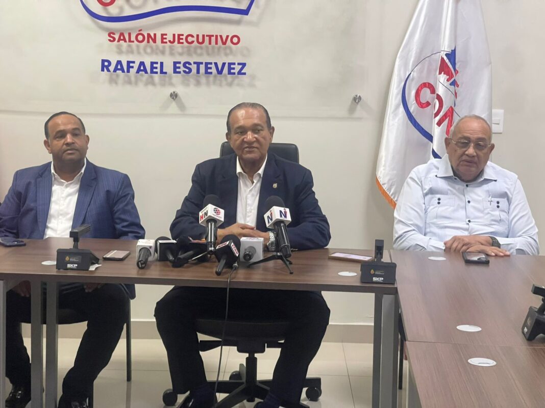 Conatra propone congelar combustibles por seis meses para evitar alza en pasajes