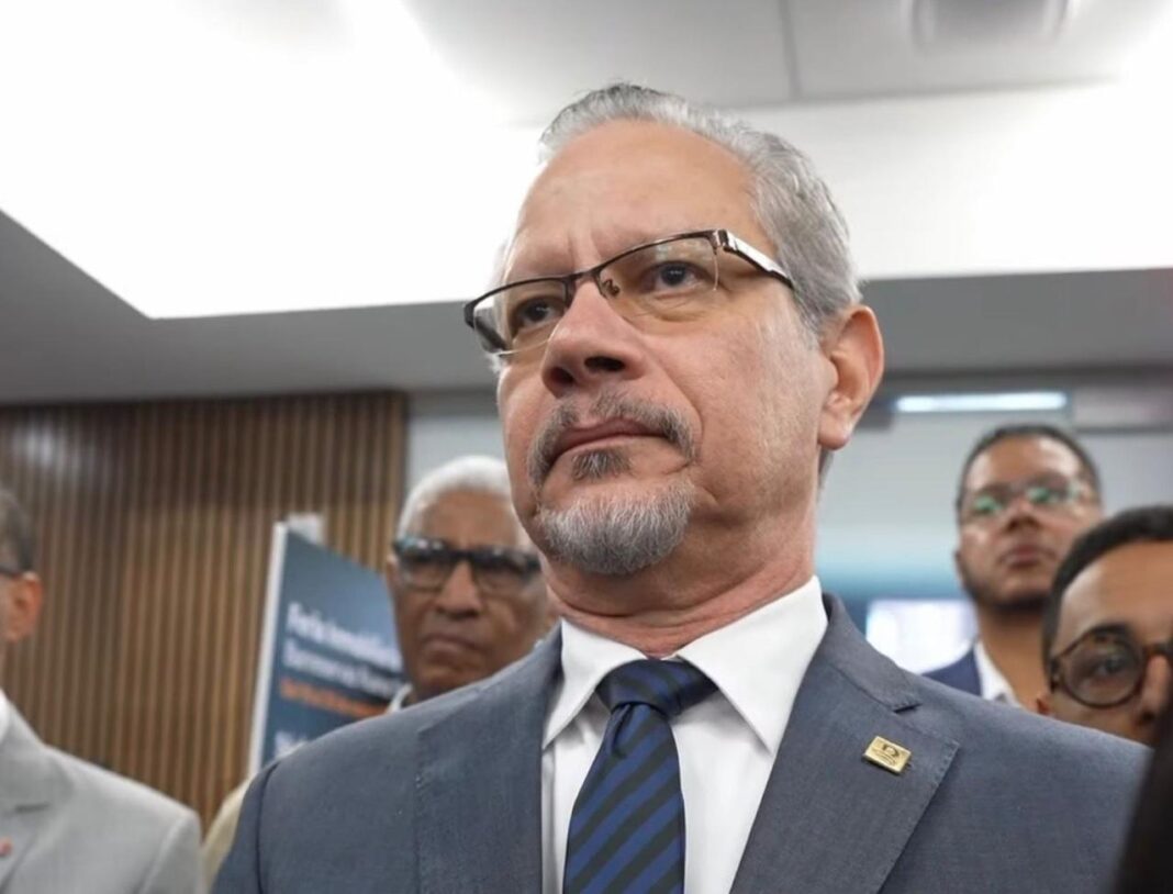 Rafael Madera enfatiza confianza y tasas competitivas en la Feria Inmobiliaria Banreservas en NY