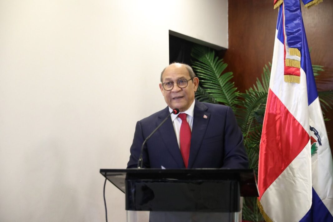 MESCyT plantea que con transformación educativa integral se prepara al país hacia el año 2036