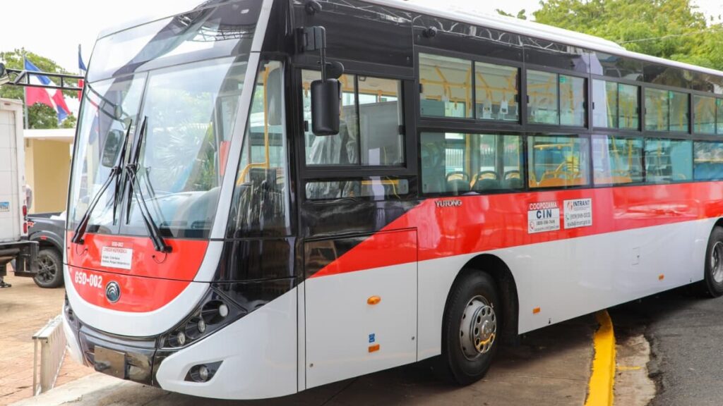 Pasajeros del Corredor Independencia comenzarán a pagar mañana 35 pesos