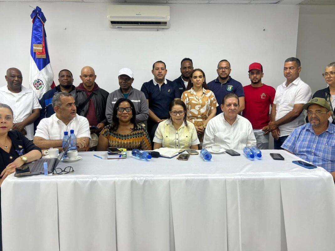 Gobierno activa operativo de emergencia en Monseñor Nouel tras intensas lluvias