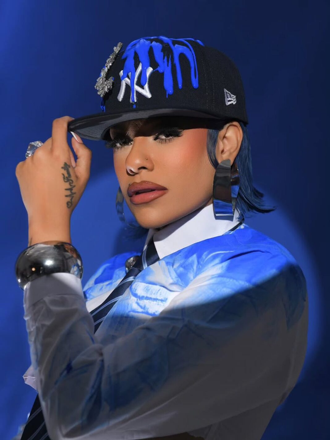 La Insuperable conquista portada de revista internacional