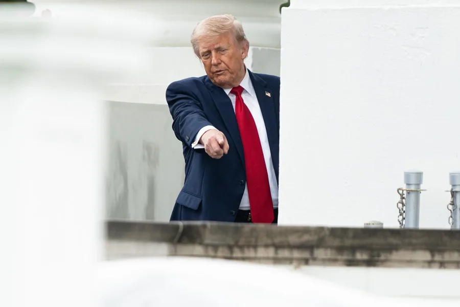 Trump insiste en que EE.UU. destruirá reservas de uranio enriquecido de Irán