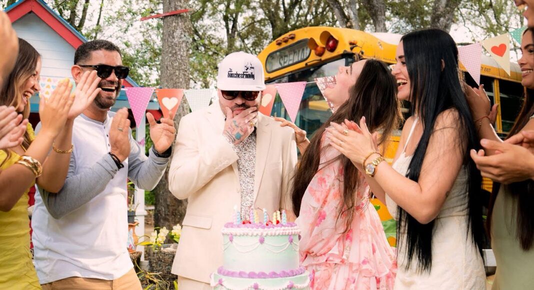 Papi Sánchez supera el millón de vistas con “Mi Cumpleaños Solo”