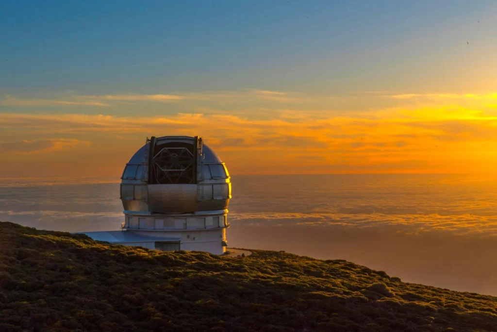 China busca su entrada como socio del Gran Telescopio de Canarias aportando un instrumento óptico