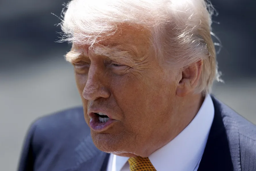 Trump dice que las negociaciones con Irán «avanzan de manera constructiva» pero sin prisas