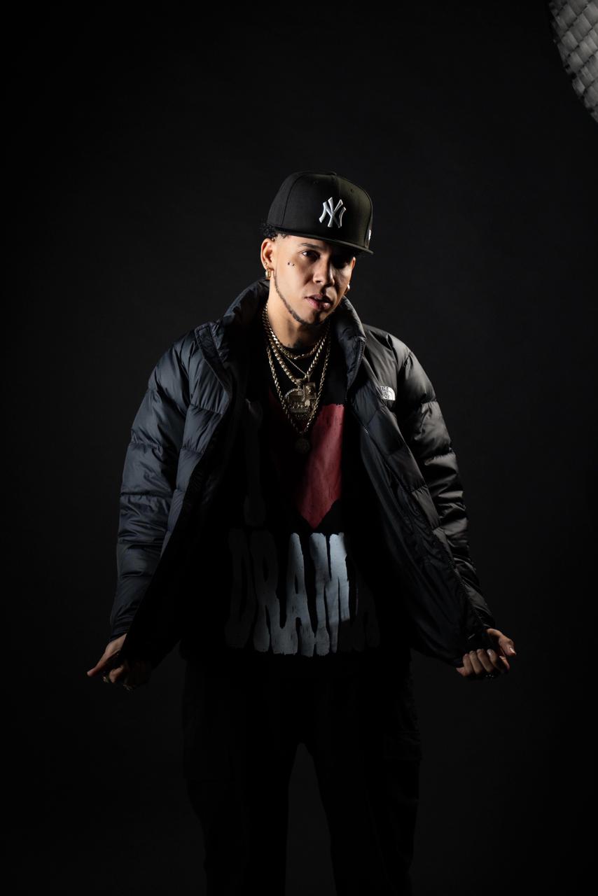 El dembow dominicano llega hasta el Mundial con “Toco Toco To” de Dixson Waz