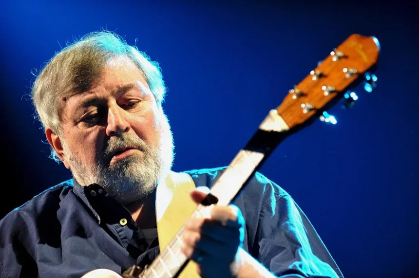 Muere Francesco Guccini, uno de los cantautores e intelectuales italianos más importantes