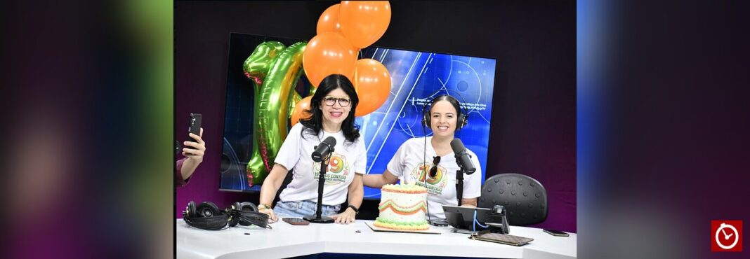 Ana Simó celebra 19 años de su programa radial, llena de agradecimiento