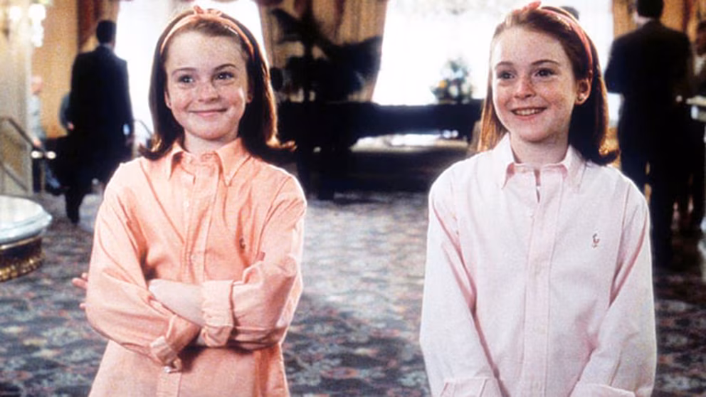 Lindsay Lohan recrea sus personajes de ‘Juego de gemelas’ a 28 años del estreno de la película